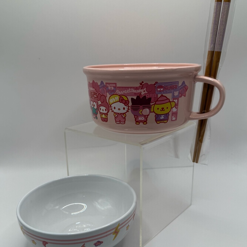 Pink Hello Kitty Bowl and Mug with Chopsticks